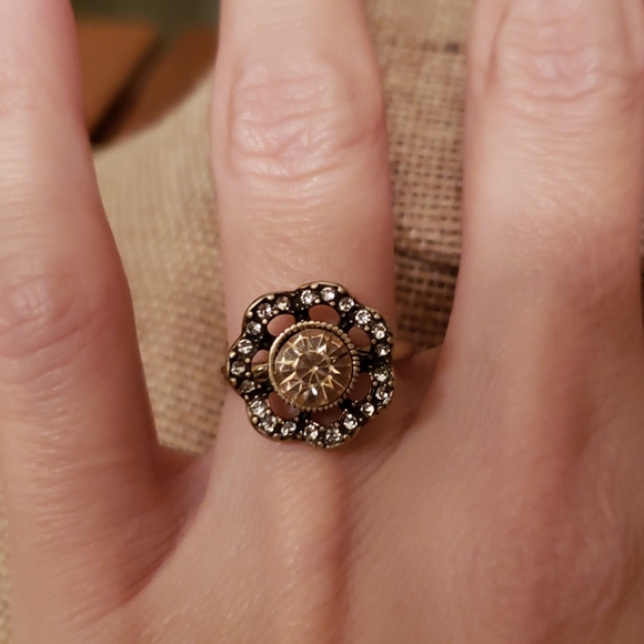 Chloe + Isabel Jewelry - Chloe + Isabel Parisian Belle Ring, Size 6